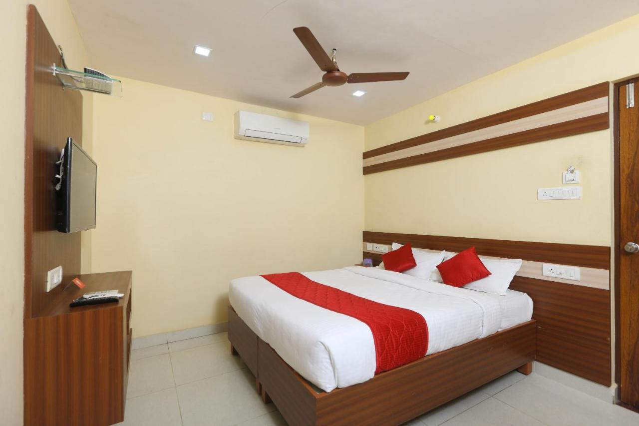 Hotel Oyo 7224 Krishna Prasad à Chennai Extérieur photo